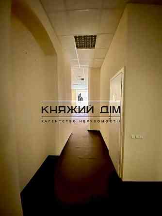 Оренда офісне приміщення на вул. Антоновича поверх - 2/5 Київ