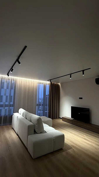 Продаж Квартира 3-кімнатна, 7/25 поверх на Зарічна вул., д. 6к5 Київ - фото 1