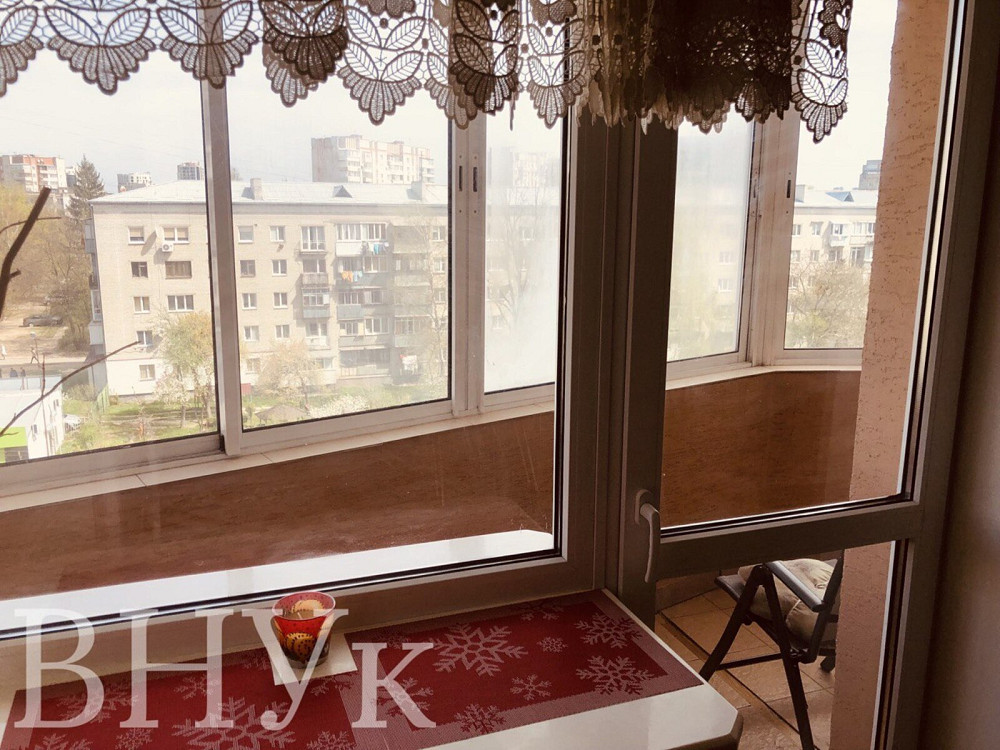 Продаж Квартира 3-кімнатна, 5/6 поверх на вул. Петлюри Львів - фото 9