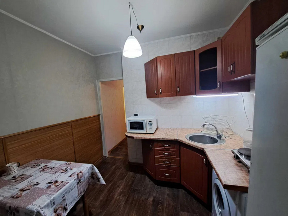 Оренда Квартира 1-кімнатна, 1/10 поверх на Братства Тарасівців, 5 Київ - фото 2