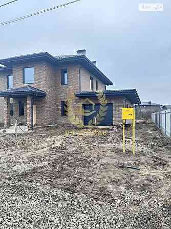 Продаж Будинок 4-кімнатний 