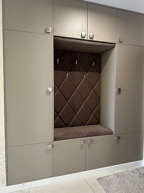 Продаж Квартира 4-кімнатна, 9/10 поверх на вул. Бойківська Львів - фото 8