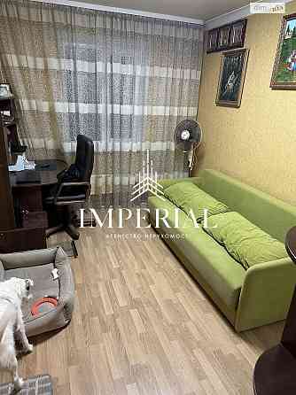 Продаж Квартира 2-кімнатна, 3/9 поверх на вул. Червоної Калини Kiev