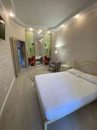 Оренда Квартира 1-кімнатна, 9/32 поверх на ул. Жилянская Київ