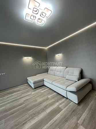 Продаж Квартира 2-кімнатна, 17/17 поверх на вул. Зернова Kharkiv