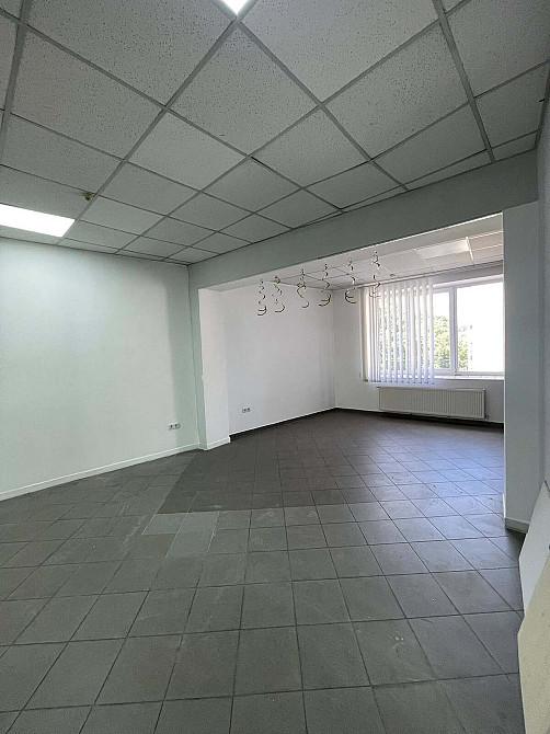 Оренда офісне приміщення на вул. Новгородська поверх - 3/4 Івано-Франківськ - фото 1