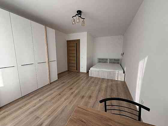 Оренда Квартира 1-кімнатна, 6/9 поверх на вул. Липи Юрія Львов