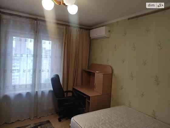 Оренда Квартира 2-кімнатна, 12/16 поверх на вул. Олександра Кошиця, 10/21 Киев