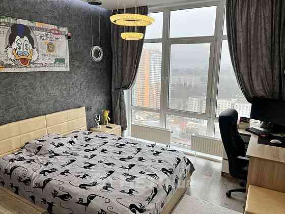 Продаж Квартира 2-кімнатна, 22/24 поверх на Среднефонтанская  улица, 35 Одесса