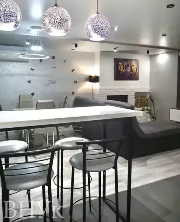 Продаж Квартира 3-кімнатна, 8/9 поверх на Яреми Тернопіль