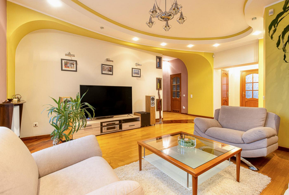 Продаж 3к квартири 99.2 кв. м Львів - фото 1