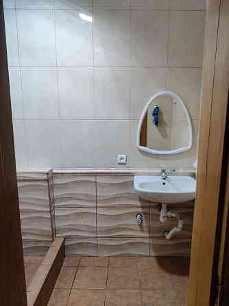 Продаж Квартира 2-кімнатна, 1/4 поверх на Максима Токарева вул., д. 4 Київ