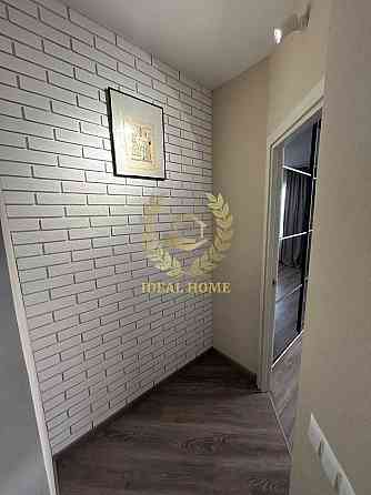 Продаж Квартира 3-кімнатна, 2/5 поверх на Лесі Українки бульв., 6А 