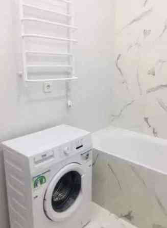 Оренда Квартира 1-кімнатна, 16/24 поверх на Центральная ул., 15 Kiev