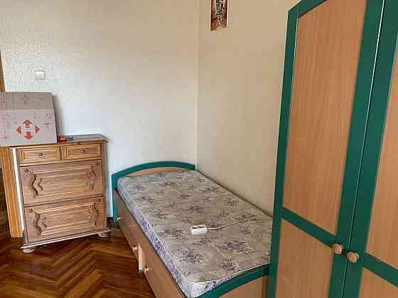 Оренда Квартира 1-кімнатна, 9/10 поверх на Драгоманова, 25 Kiev