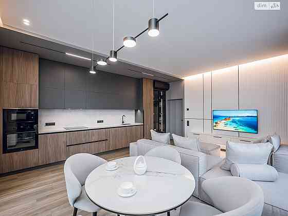 Продаж Квартира 2-кімнатна, 12/24 поверх на Паньківська вул., д. 20/82 Киев