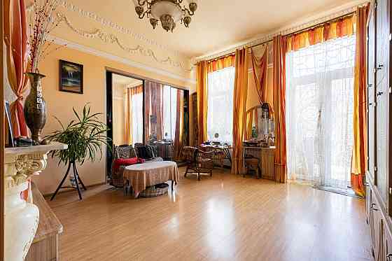 Продаж 4К квартири — кука L'viv
