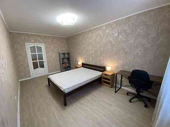 Оренда Квартира 1-кімнатна, 6/24 поверх на Урловская ул. Київ