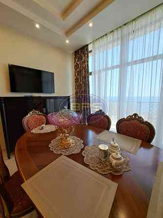 Продаж квартири 340 кв. м Odessa