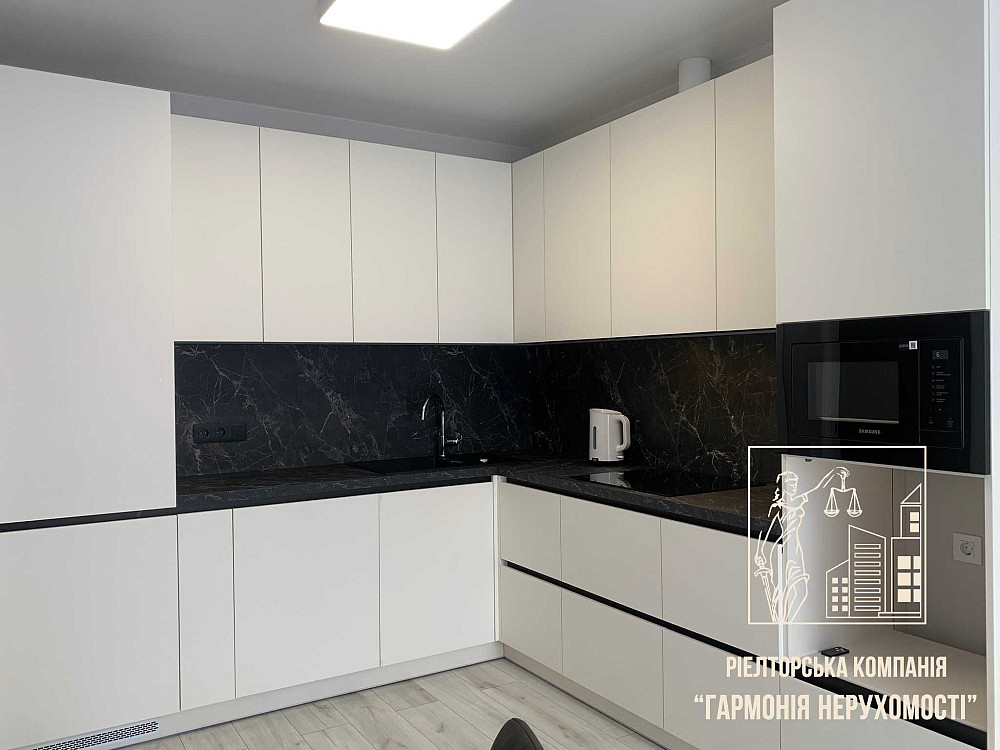 Продаж Квартира 2-кімнатна, 4/7 поверх на Салютна вул., д. 2б Київ - фото 2