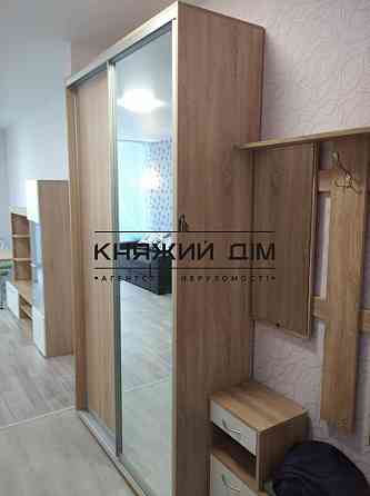 Оренда Квартира 1-кімнатна, 3/25 поверх на Харьковское шоссе Киев