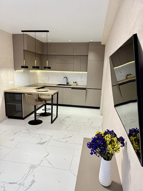 Продаж Квартира 2-кімнатна, 14/21 поверх на Михайла Максимовича вул. (Онуфрія Трутенка), 24 Київ - фото 2