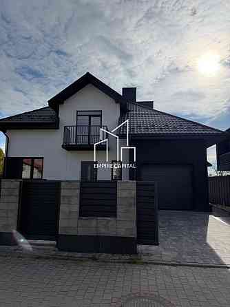 Продаж 2-поверховий Будинок з ділянкою 4 сот 200 кв.м 4 кімн. на Довбуша вул. Пасіки-Зубрицькі