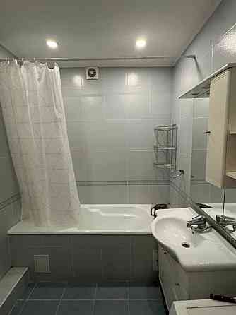 Оренда Квартира 1-кімнатна, 5/17 поверх на Бажана, 16 Kiev