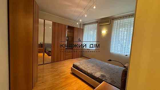 Трикімнатна квартира - 80 кв м - ІСТОРИЧНИЙ БЕЗПЕЧНИЙ ЦЕНТР КИЄВА № 11163726 Київ