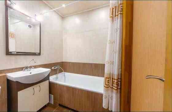 Продаж Квартира 1-кімнатна, 7/25 поверх на Олени Пчілки вул., 2Б Київ