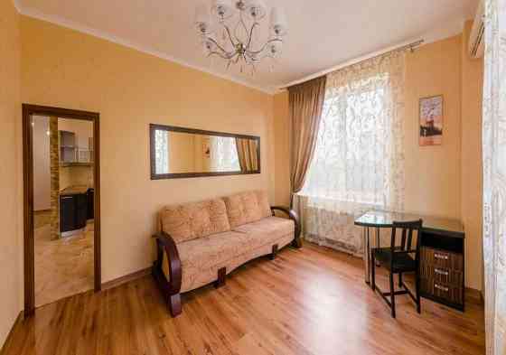 Оренда Квартира 1-кімнатна, 7/17 поверх на Шевченко проспект ул., 4б Одеса