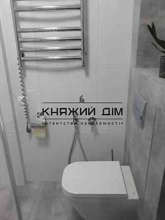 Оренда Квартира 2-кімнатна, 23/26 поверх на Урицкого ул./ Липкивского Василия Kiev