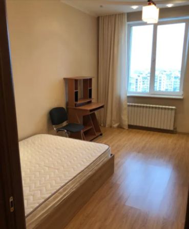 Трехкомнатная квартира в центре города, улица Пишоновская Одеса