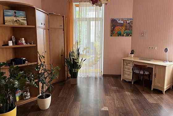 Продаж 3к квартири вул.Сирецька Київ