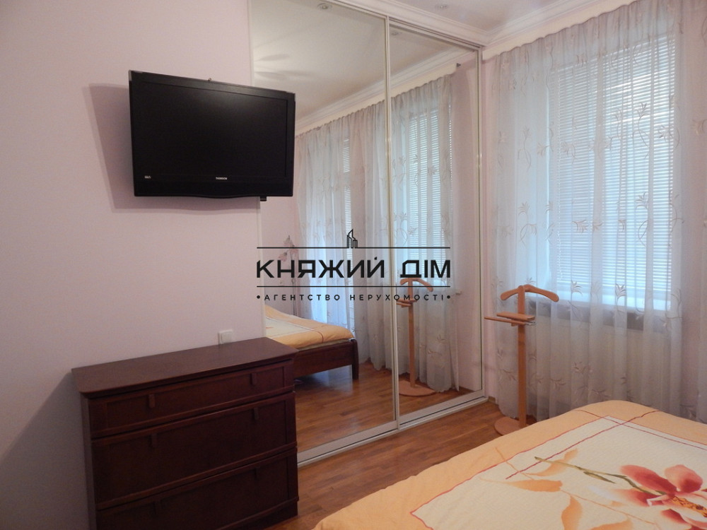 Продаж 3 кімнатна квартира м. Звіринецька КОД 21141766 Київ - фото 1