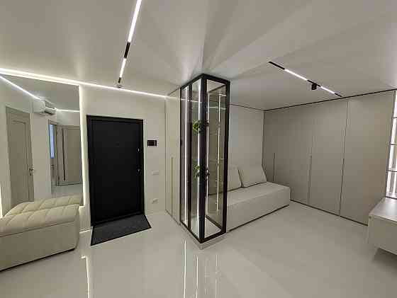 Продаж Квартира 2-кімнатна, 10/13 поверх на Бельведерська, 32Б Ивано-Франковск