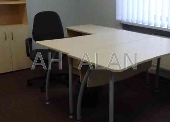 Оренда офісне приміщення на вул. Ігорівська приміщень - 2, поверх - 1/7 Киев