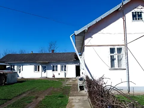 Продаж 1-поверховий   53 кв.м 1 кімн. на Буковинська вулиця  - фото 1