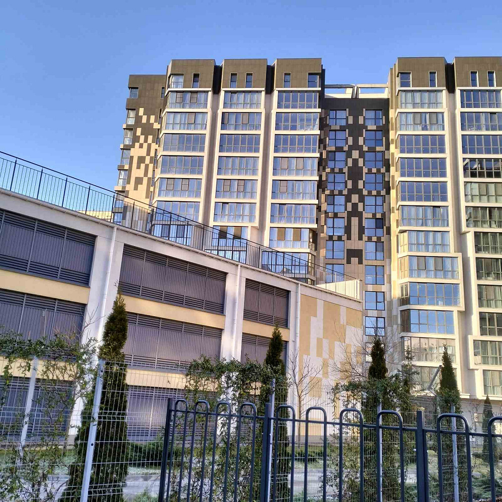 Продаж Квартира 4-кімнатна, 12/14 поверх на Науки (Гагарина), 112А Дніпро - фото 1