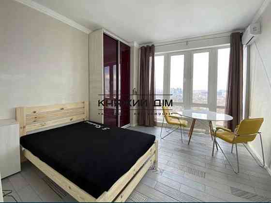 Оренда 4кімнатної квартири ЖК Старокиївський м. Політехнічний інститут Київ