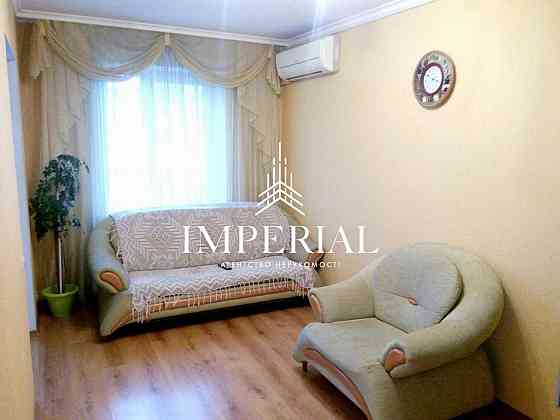 Оренда Квартира 3-кімнатна, 5/9 поверх на вул. Оболонський Kiev