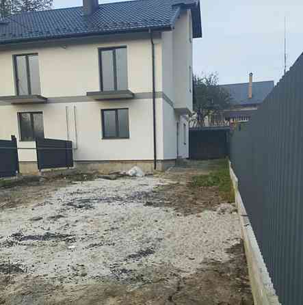 Продаж Будинок 4-кімнатний Зимна Вода