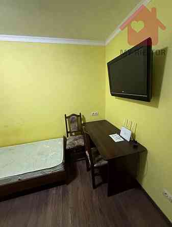 Продаж Квартира 3-кімнатна, 1/5 поверх на Володимирська Uzhhorod