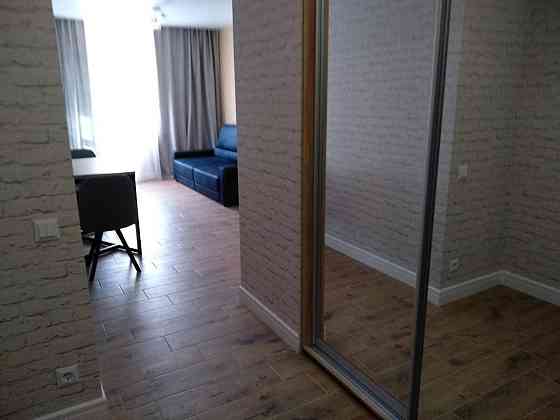 Оренда Квартира 1-кімнатна, 7/26 поверх на Харківське шосе, 188 Київ