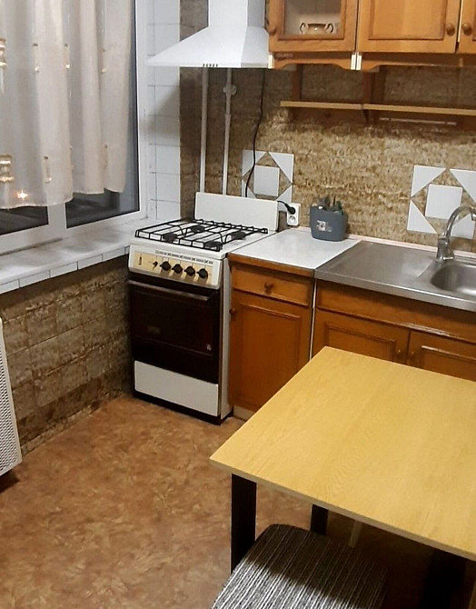 Оренда Квартира 2-кімнатна, 9/9 поверх на Харківське шосе, 9 Киев - изображение 1