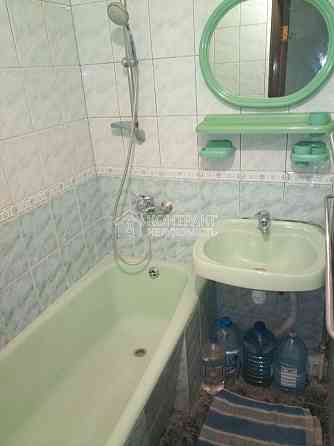 Продаж Квартира 2-кімнатна, 3/5 поверх на вул. Кримська Kharkiv