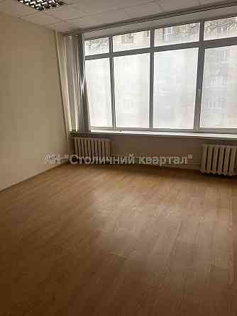 Оренда офісне приміщення на Олександра Кониського вул., 38 поверх - 3/5 Киев