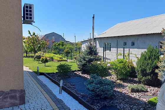 Продам современный 2-этажный дом в с. Александровка, в 5-ти км от Одессы Доброолександрівка