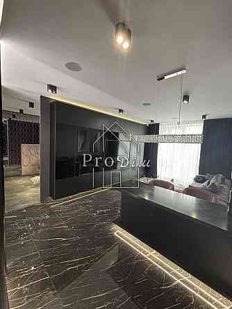 Продаж Будинок 2-кімнатний на Саксаганського вул., 37К Kiev