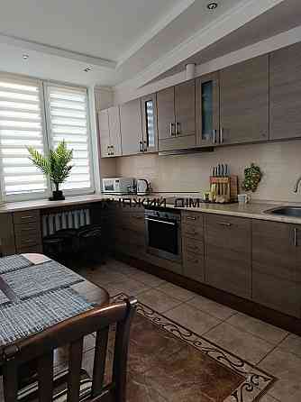 Оренда Квартира 2-кімнатна, 18/25 поверх на Григоренко Петра просп. Киев